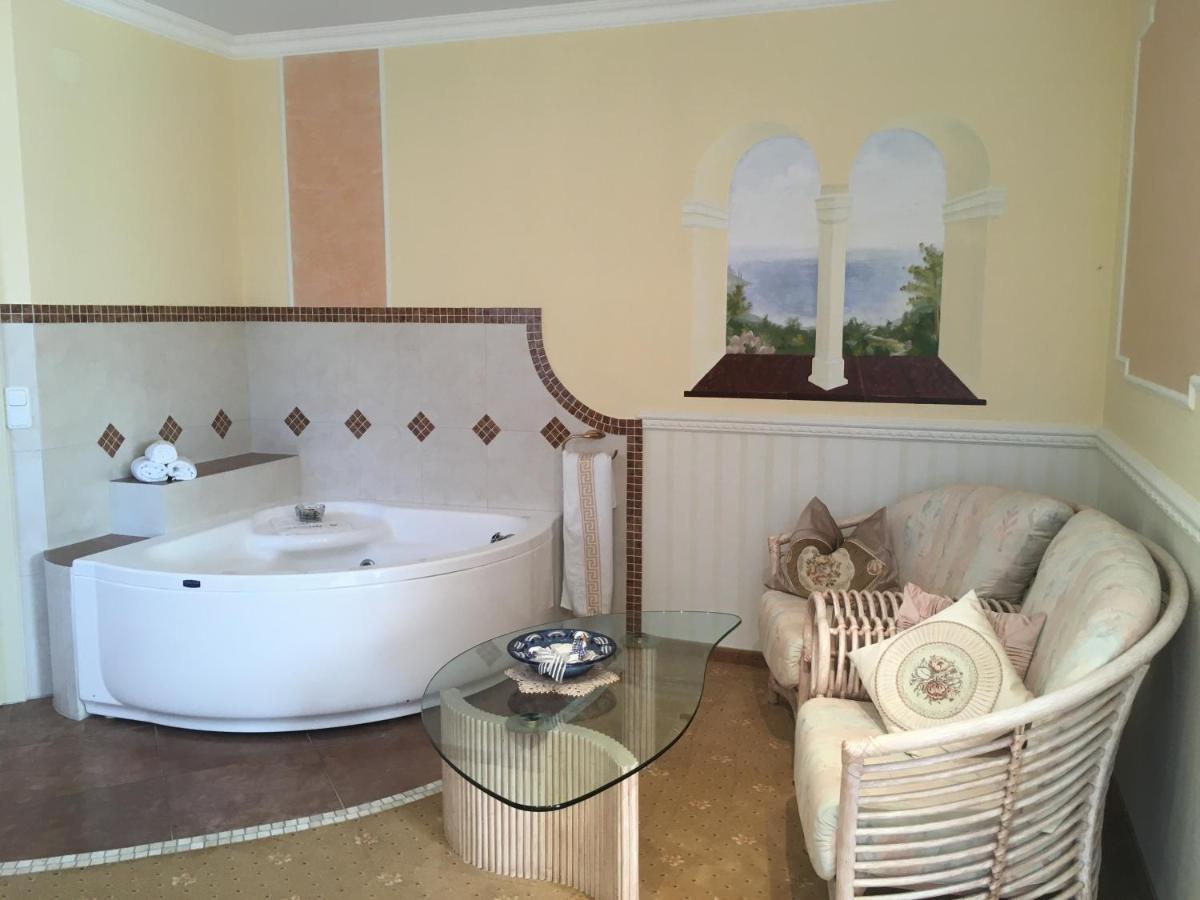 Hotel Gasthof Familie Czepl Ernsthofen Экстерьер фото